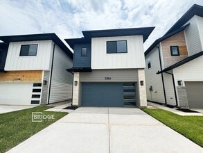 Building Photo - WESTON PLAN
