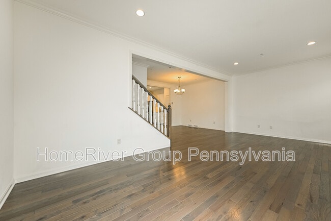 Building Photo - 216 Faulk Dr