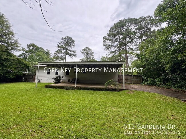 Building Photo - 513 Gardenia Dr
