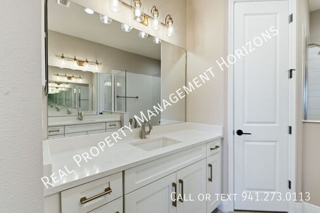 Building Photo - 8131 Anthirium Lp