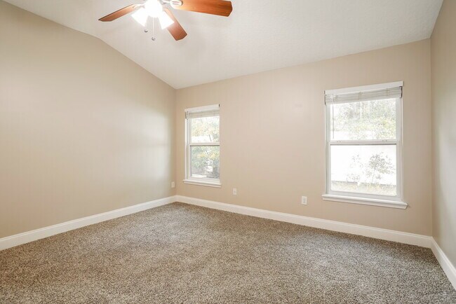 Building Photo - 8041 Byrd Landing Ct