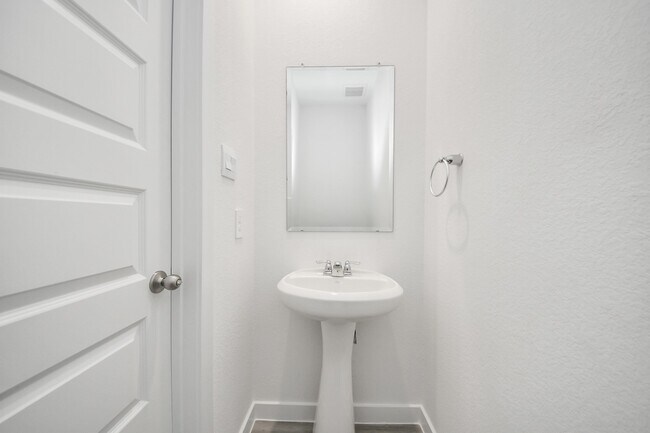 Building Photo - 10326 Penryn Frst Trl