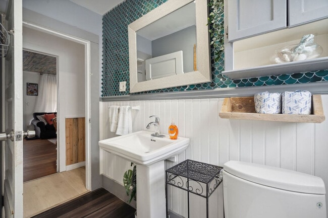 Building Photo - 20 Highland Ave