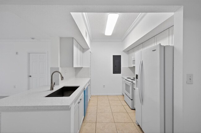 Building Photo - 11700 SW 1st St