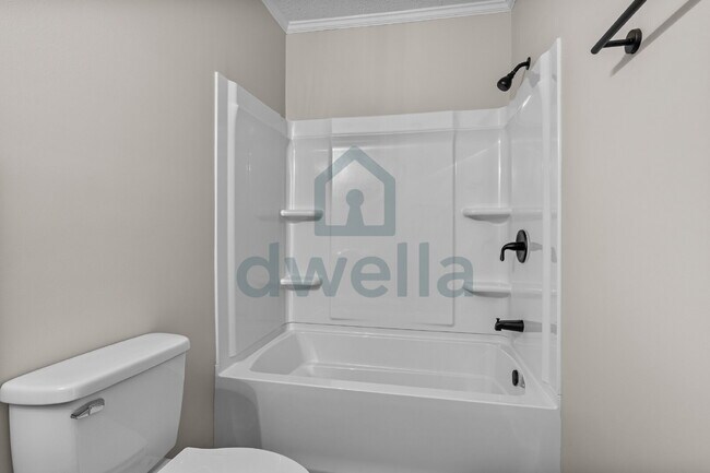 Building Photo - "Charming 3-Bedroom Home in Sumter with 2 Full Baths & Cozy 1169 Sq Ft Layout!"