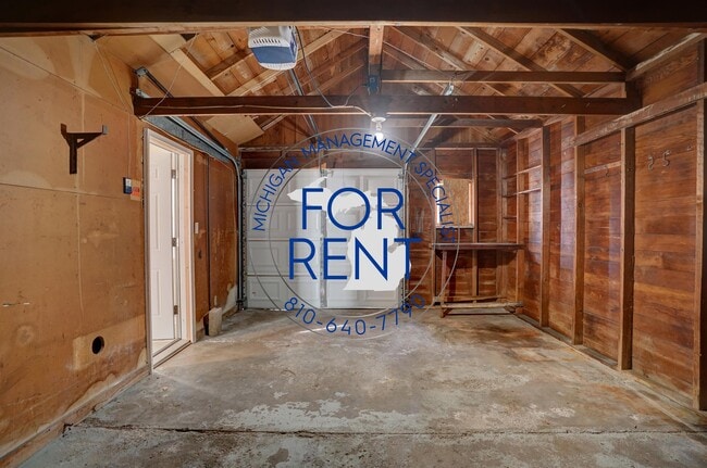 Building Photo - 1401 N Ballenger Hwy