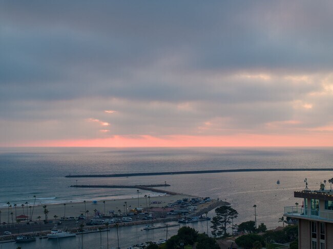 Building Photo - 1200 Harbor Dr N