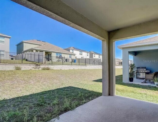 Building Photo - 292 Sofia Ln