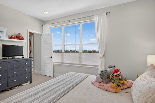 Building Photo - 2124 Alcott Way