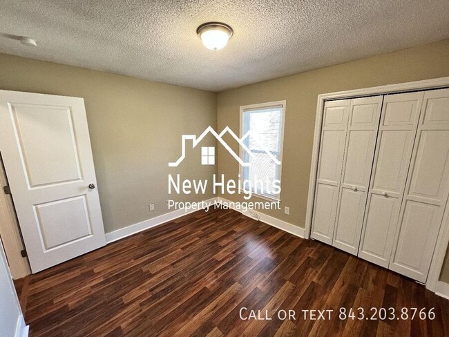 Building Photo - 8165 Poplar Ridge Rd