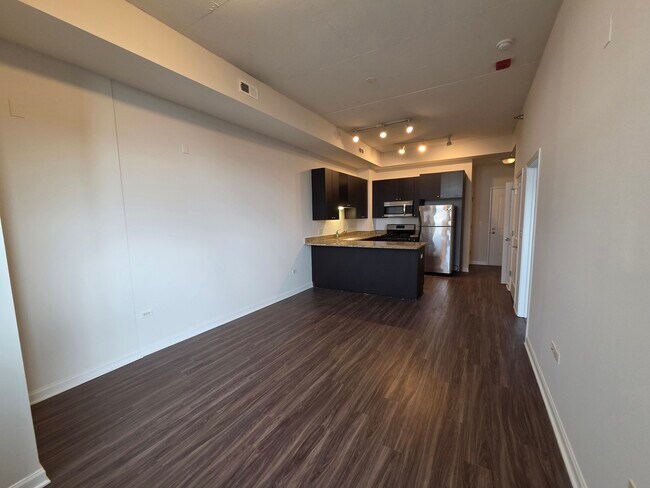 Building Photo - 1464 S Michigan Ave