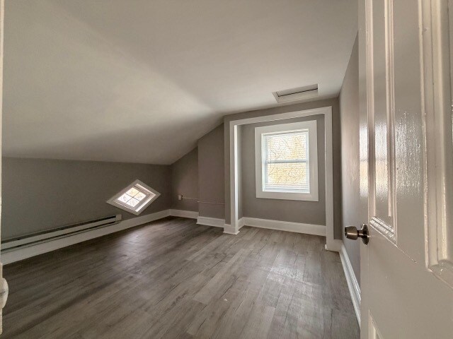 Building Photo - 709 W Marshall St