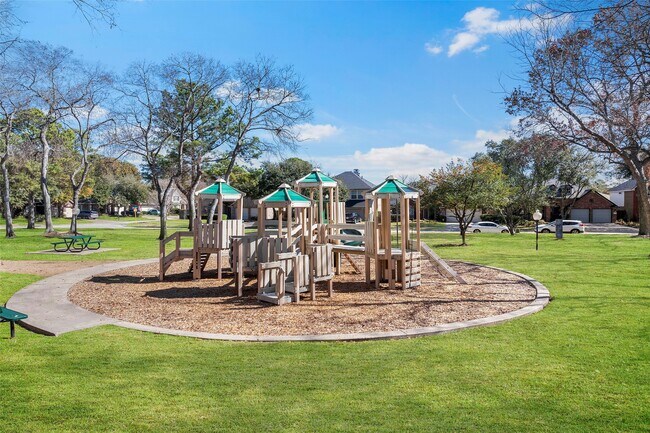 Building Photo - 13422 Parkchase Timber Dr