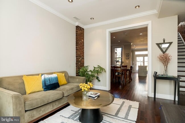 Building Photo - 2030 Flagler Pl NW