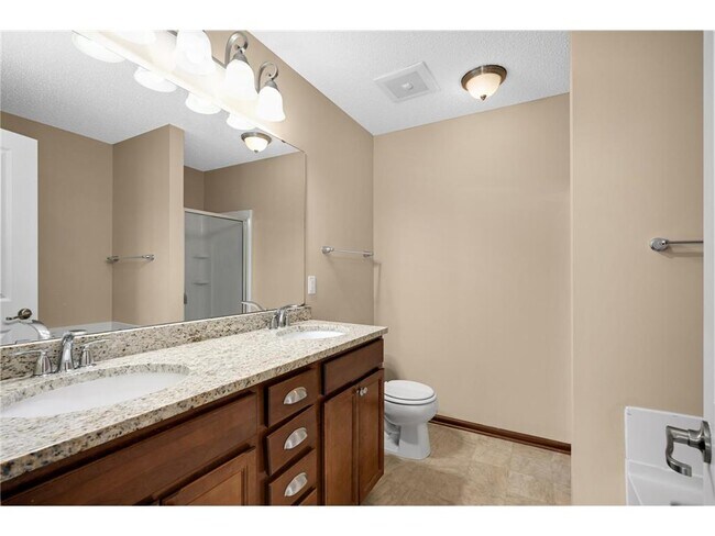 Building Photo - 15650 60th Ave N