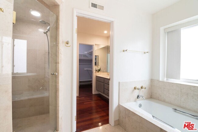 Building Photo - 3537 St Susan Pl