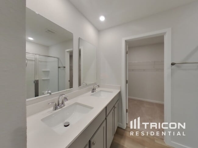 Building Photo - 56 Brazil Nut Cir