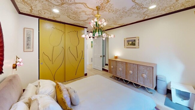 Building Photo - Decorator's Dream - Amazing Bernal Heights 3x3 + bonus room Single-Family Home w. 180 views