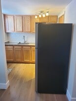 Building Photo - 2808 Iverson St