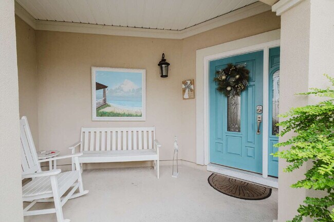 Building Photo - Furnished Home in NMB with Pool and Hot Tub