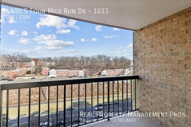 Building Photo - 4500 S Four Mile Run Dr