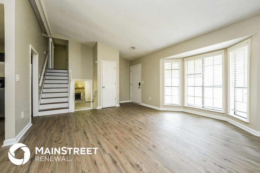 Building Photo - 5517 Hadrian Ct