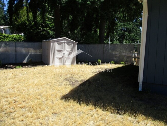 Building Photo - Charming 3-Bedroom Home in Steilacoom