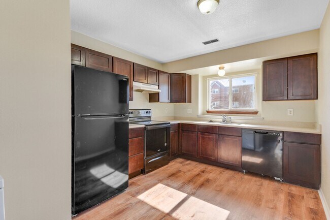 Building Photo - 1168 Mazatlan Cir