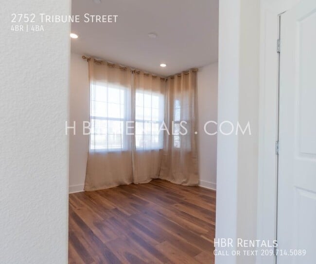 Building Photo - 2752 Tribune St