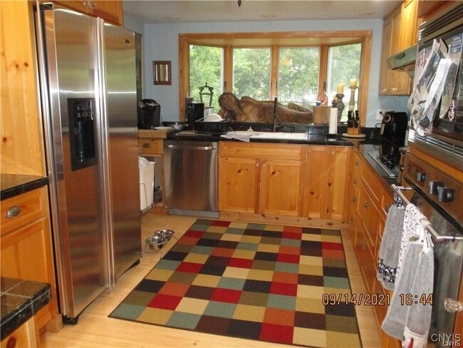 Building Photo - 47619 Dingman Point Rd