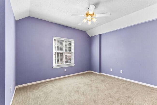 Building Photo - 9406 Laurel Wind Ct