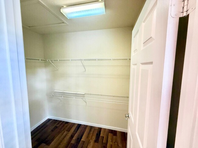 Building Photo - 2804 Polvadero Ln