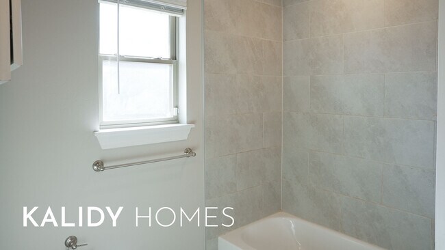 Building Photo - 5216 Bing Cir