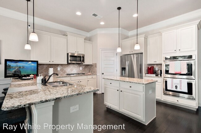 Building Photo - 5 br, 4 bath House - 3354 Ridge Manor Way