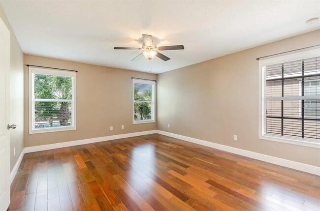Building Photo - 8732 Turnstone Haven Pl