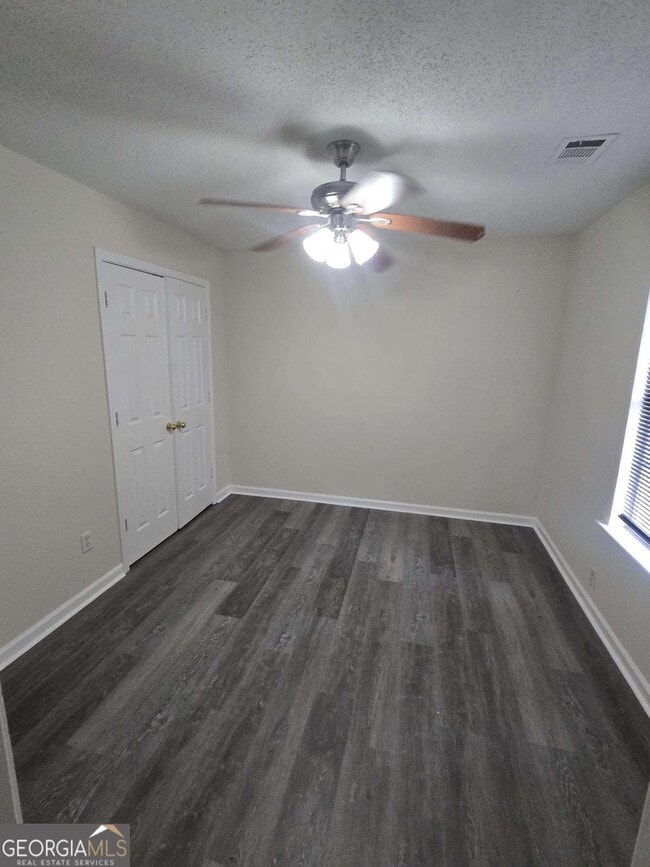 Building Photo - 6018 Creekerton Blvd