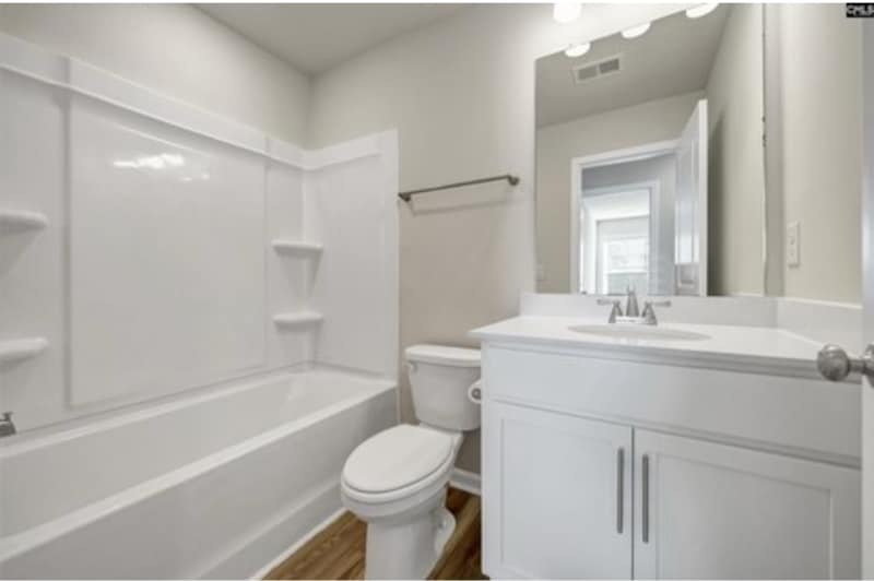 Building Photo - 227 Carillo