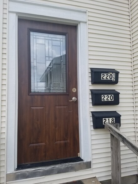 Building Photo - 218 Hammond Ave