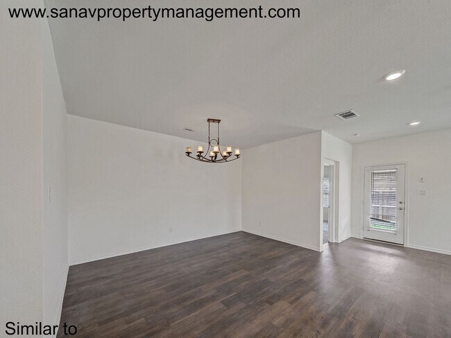 Building Photo - Spacious 4-Bedroom Home for Rent – 400 Wilson Way, Denton, TX