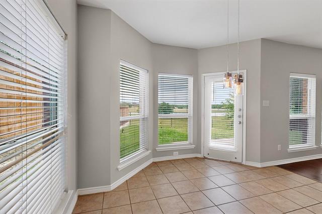 Building Photo - 701 Lone Rider Ct