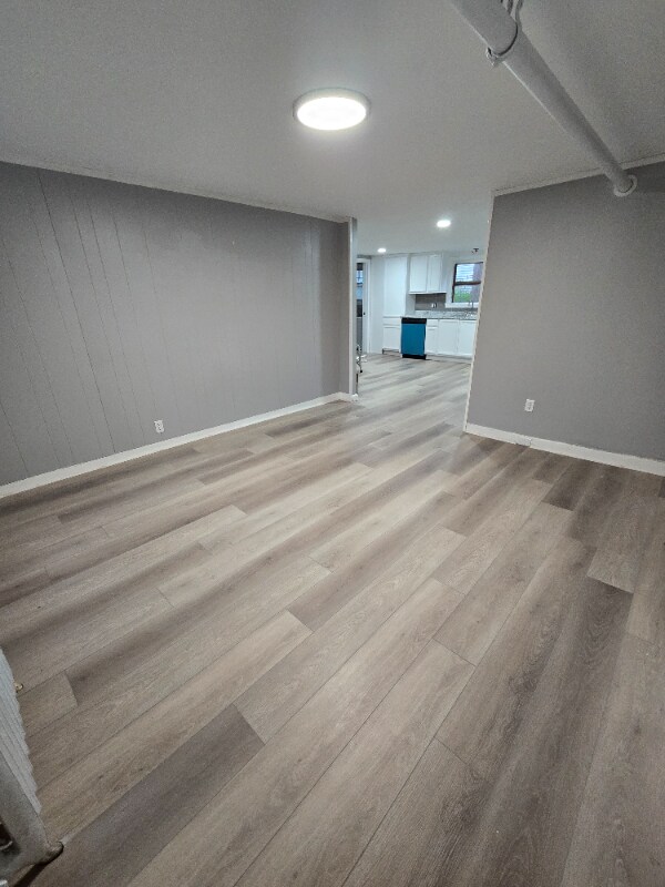 Building Photo - 76 E Litchfield Rd S