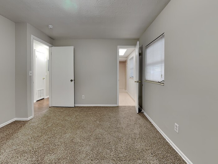 Building Photo - 11436 Princessa Ln