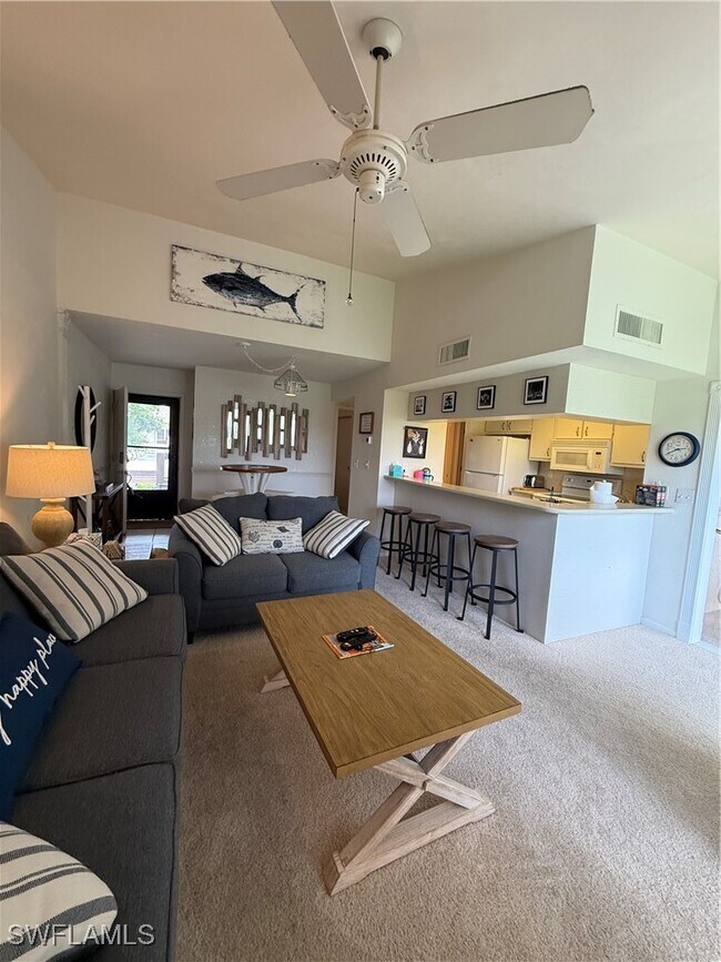 Building Photo - 5590 Trailwinds Dr