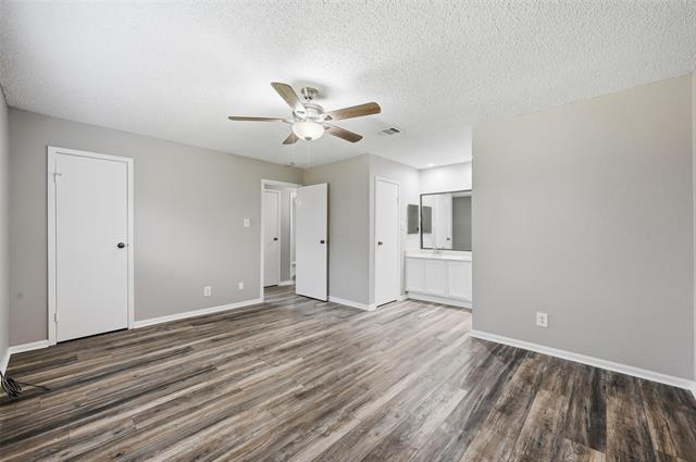 Building Photo - 935 Mapleleaf Ln