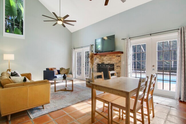 Building Photo - 18245 Jupiter Landings Dr