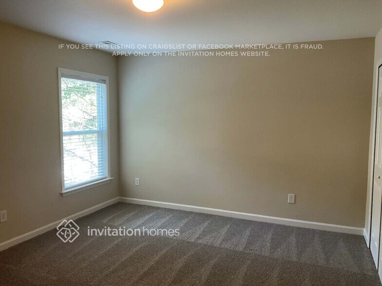 Building Photo - 876 Win West Pointe NE