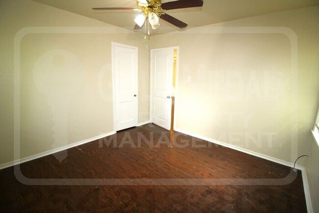 Building Photo - 1000 Morris Dr
