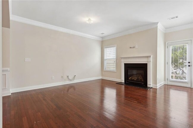 Building Photo - 13284 Warrensville Cove