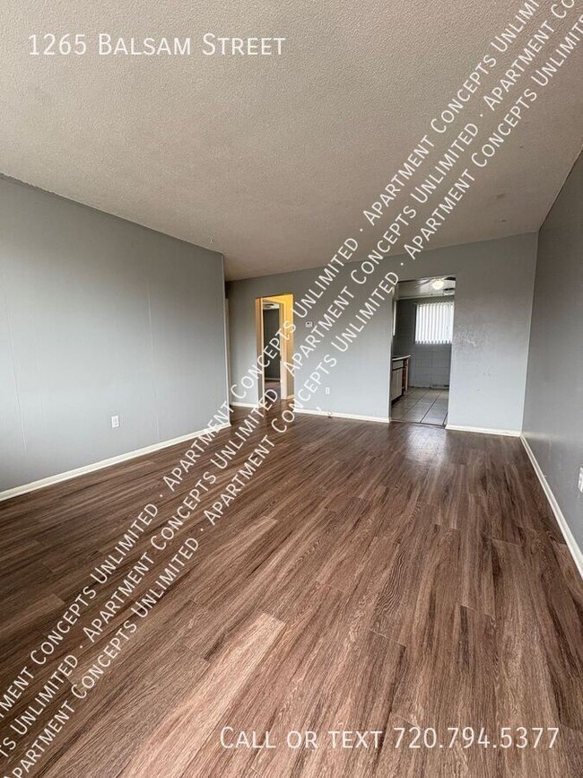 Building Photo - 1265 Balsam St