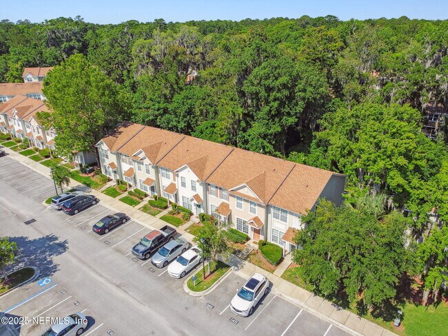 Building Photo - 3542 Lone Tree Ln